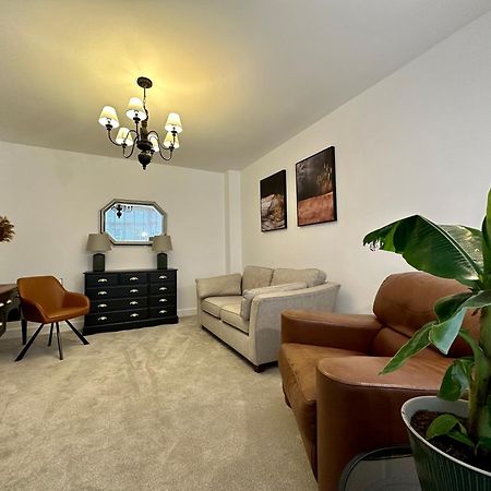 Clover Lodge Portsmouth Luxury Home With Off Road Free Parking Exteriér fotografie